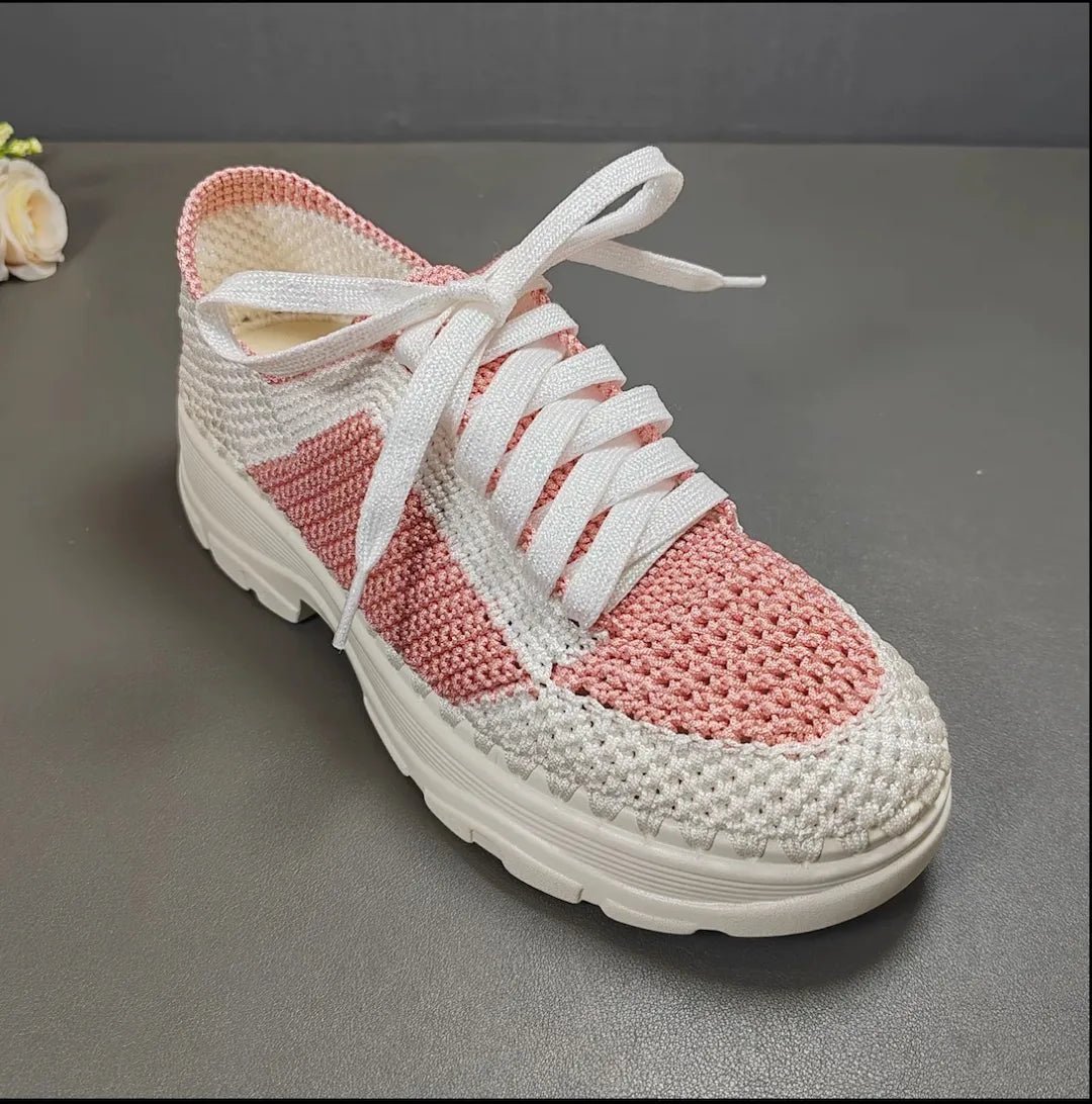 Xiaorong Handmade Pink & White Crochet Sneakers - xiaoronghandmade